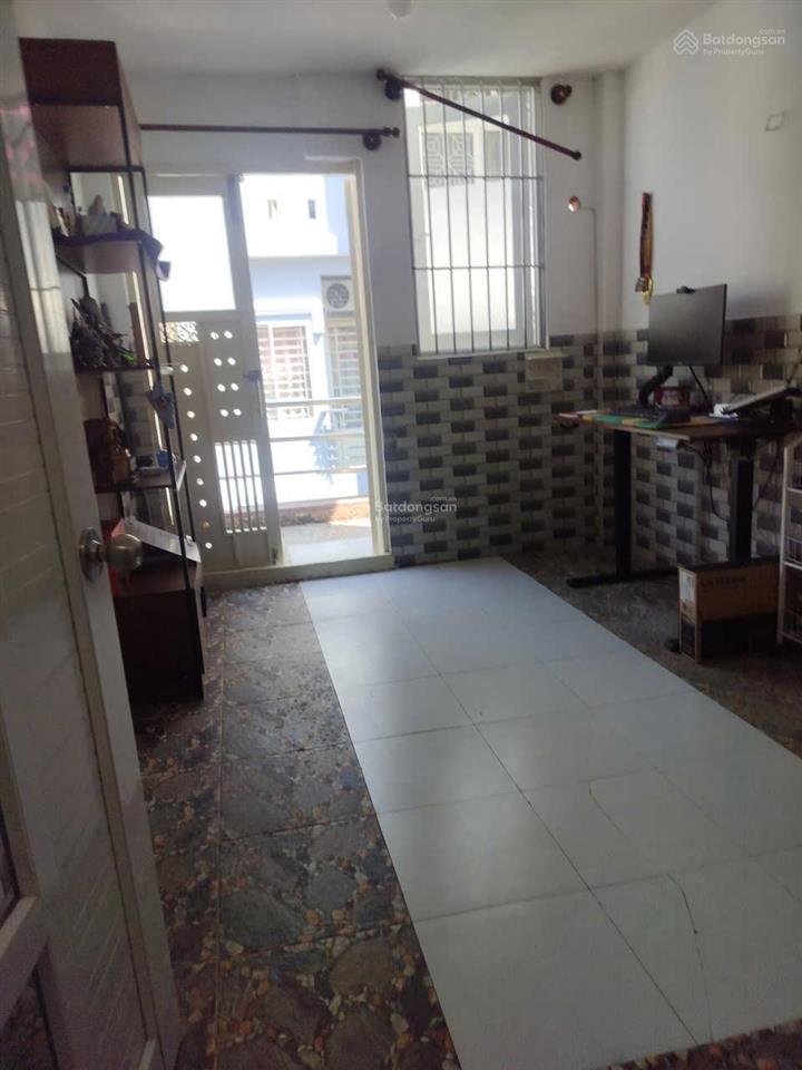 Nhà nguyễn trãi q5 3 lầu btct hẻm sạch gần mt chỉ 5,75 tỷ