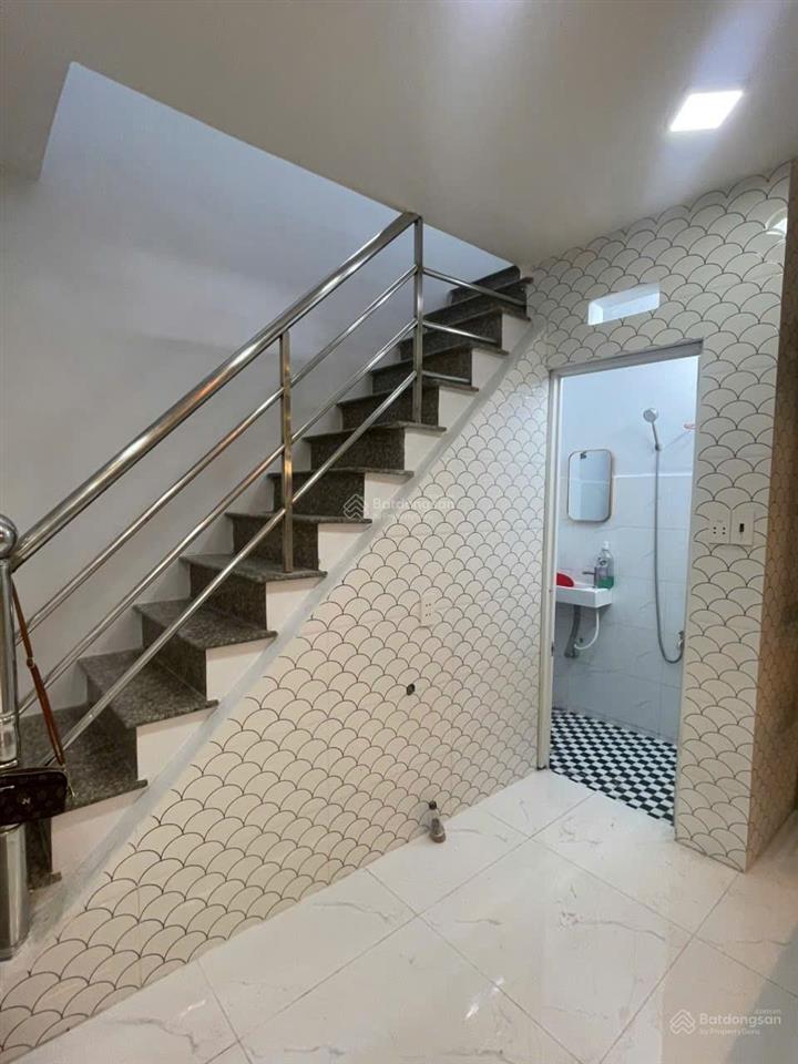 Bán nhà lê đình cẩn, bình tân  giá chỉ 4.25 tỷ, sát quận 6