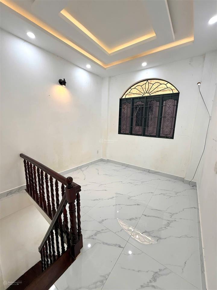 Nhà nguyễn trãi quận 5  1 lầu btct  26m²  hẻm thông  chỉ 2,8 tỷ
