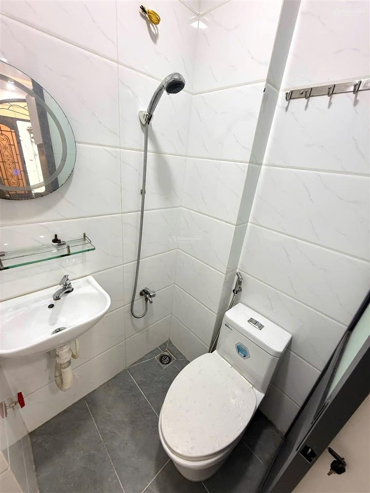 Nhà nguyễn trãi quận 5  1 lầu btct  26m²  hẻm thông  chỉ 2,8 tỷ