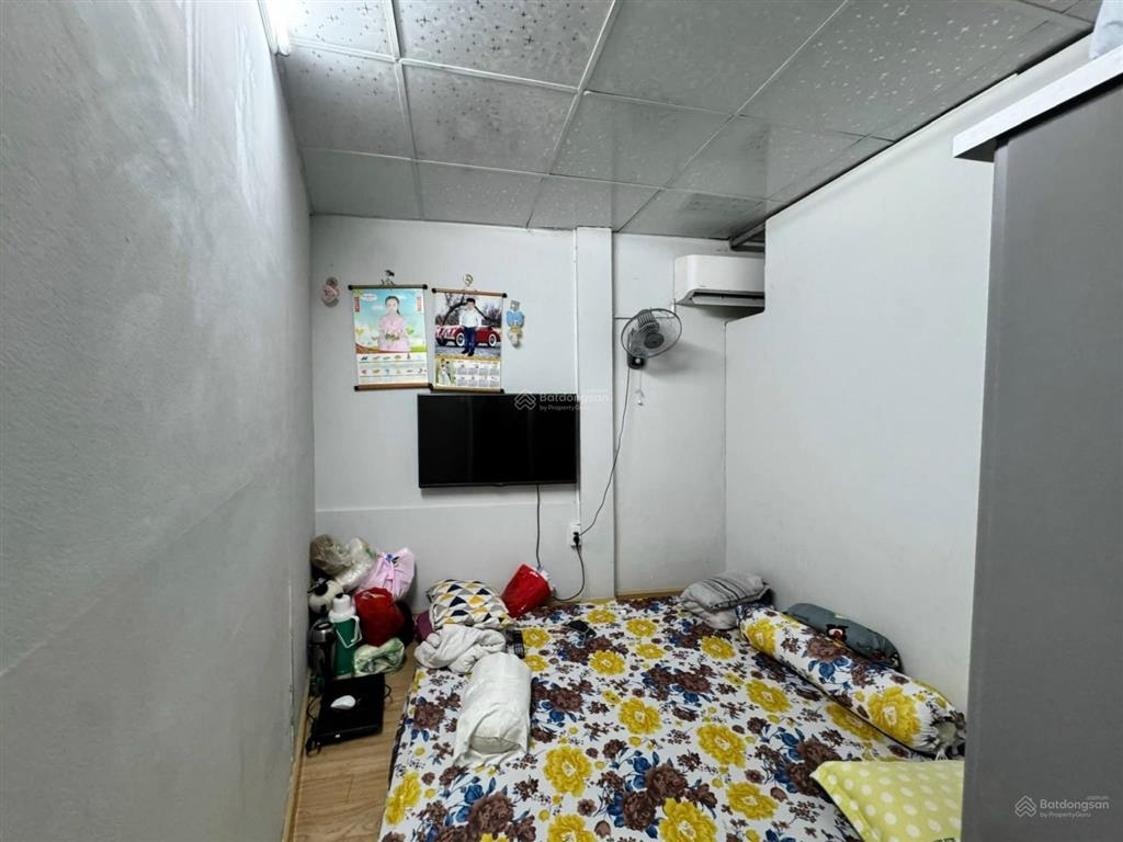 Bán nhà đẹp nguyễn tri phương, quận 10 3 tầng, 4pn, chỉ 4,25 tỷ
