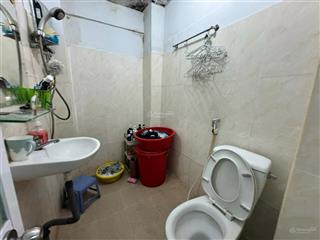 Bán nhà đẹp nguyễn tri phương, quận 10 3 tầng, 4pn, chỉ 4,25 tỷ