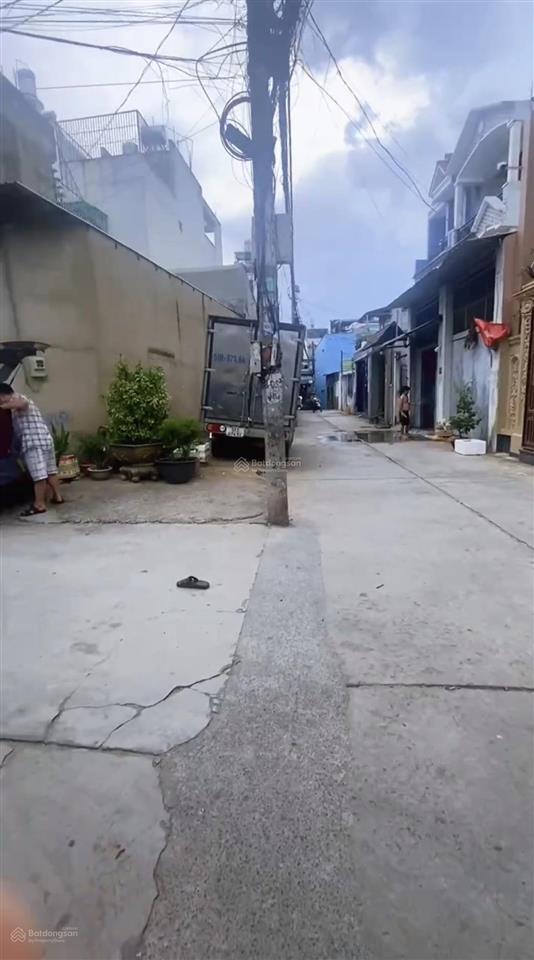 Nhà bình tân 34m² chỉ 3,35 tỷ  hẻm 4m thông, giáp tân phú, ở ngay
