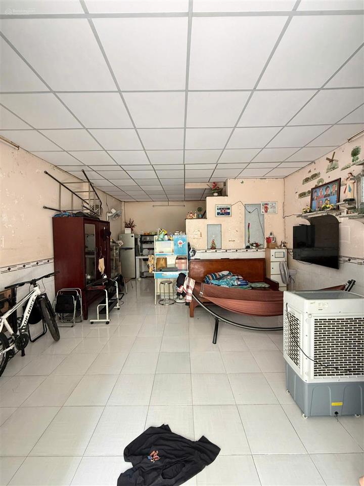 Hot! nhà ngang 5m giá chỉ 4,35 tỷ cách aeon tân phú chỉ 500m