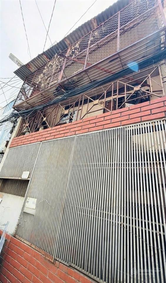 Bán nhà hòa hưng quận 10 giá chỉ 4,3 tỷ  hẻm ba gác thông, 2 tầng, giá tốt khu trung tâm