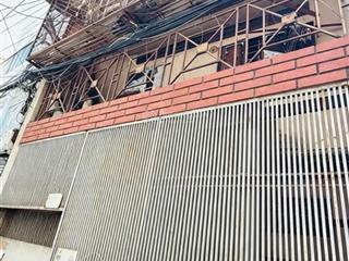 Bán nhà hòa hưng quận 10 giá chỉ 4,3 tỷ  hẻm ba gác thông, 2 tầng, giá tốt khu trung tâm