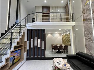 Nhà đẹp gác lững gần ngay bến xe trung tâm đà nẵng giá là 3.5 tỷ