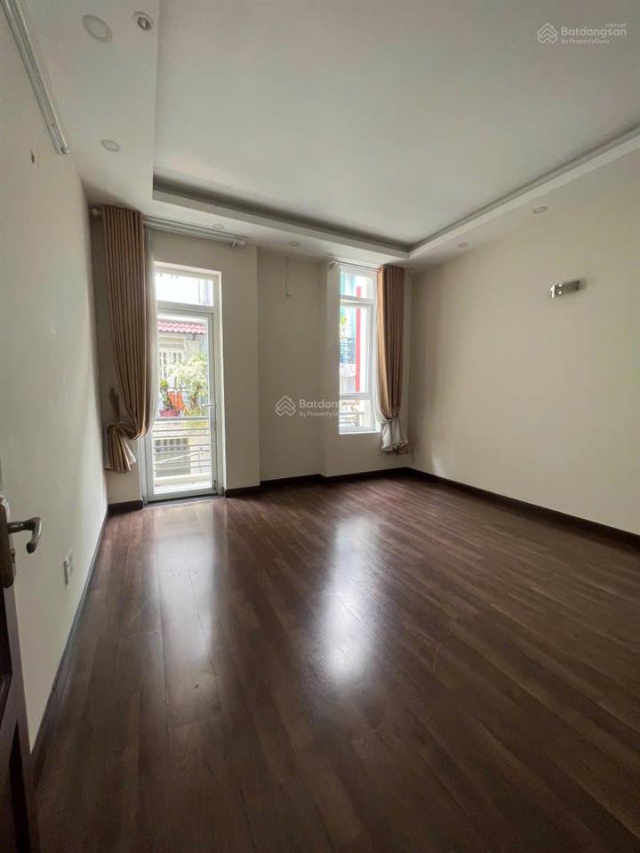 Cho thuê nr 1 trệt 2 lầu (dt sàn 150m2), 4pn, 4wc tại 116/11, phạm văn bạch, tân bình, 15 triệu vnd