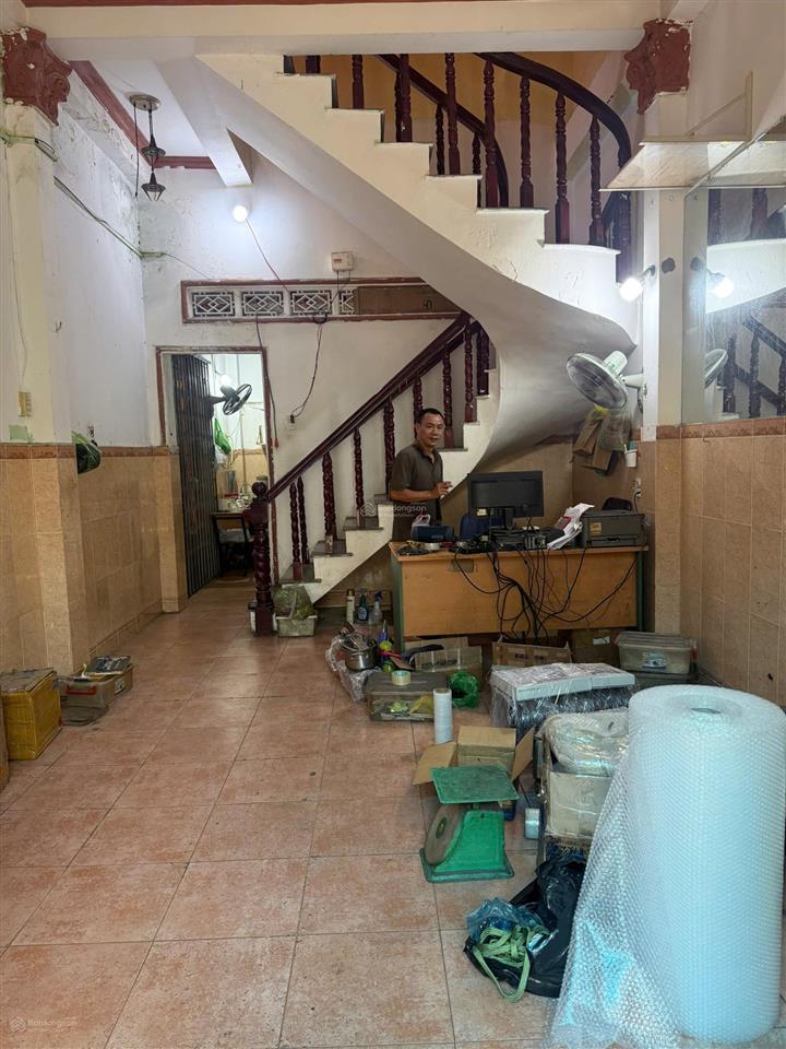 Cho thuê gấp nr tại 87/89/7 nguyễn sỹ sách, p15, q.tân bình, 6 triệu, 98m2