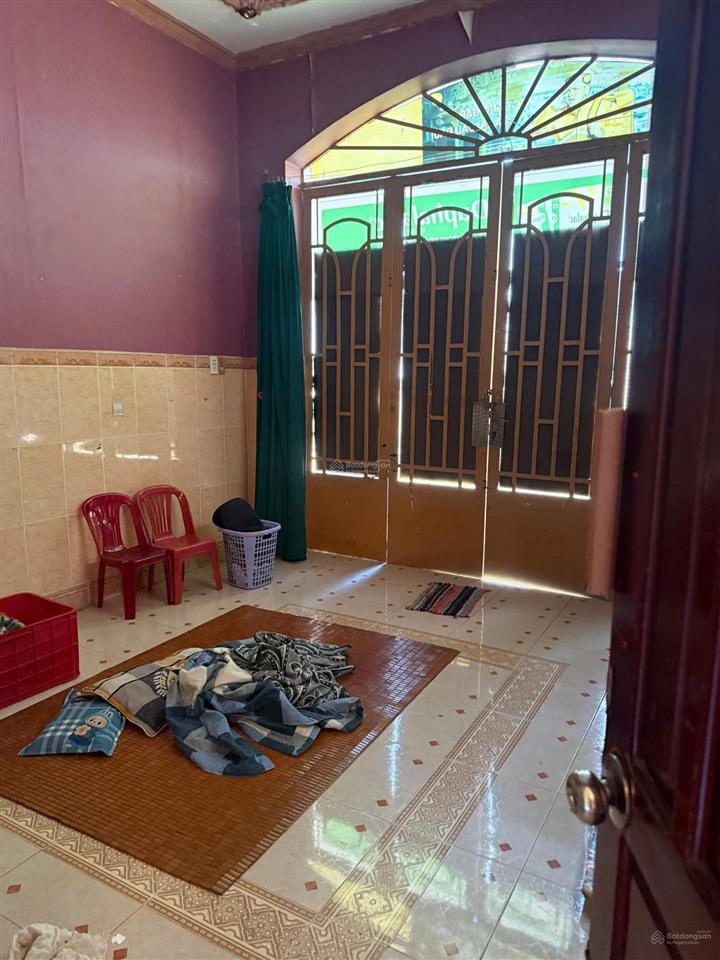Cho thuê gấp nr tại 87/89/7 nguyễn sỹ sách, p15, q.tân bình, 6 triệu, 98m2