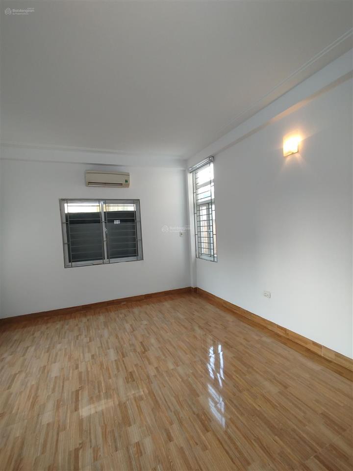 B.á.n gấp nhà 5 tầng yên phúc hà đông,ô tô đỗ gần, nhà xây chắc chắn, full nội thất ở ngay