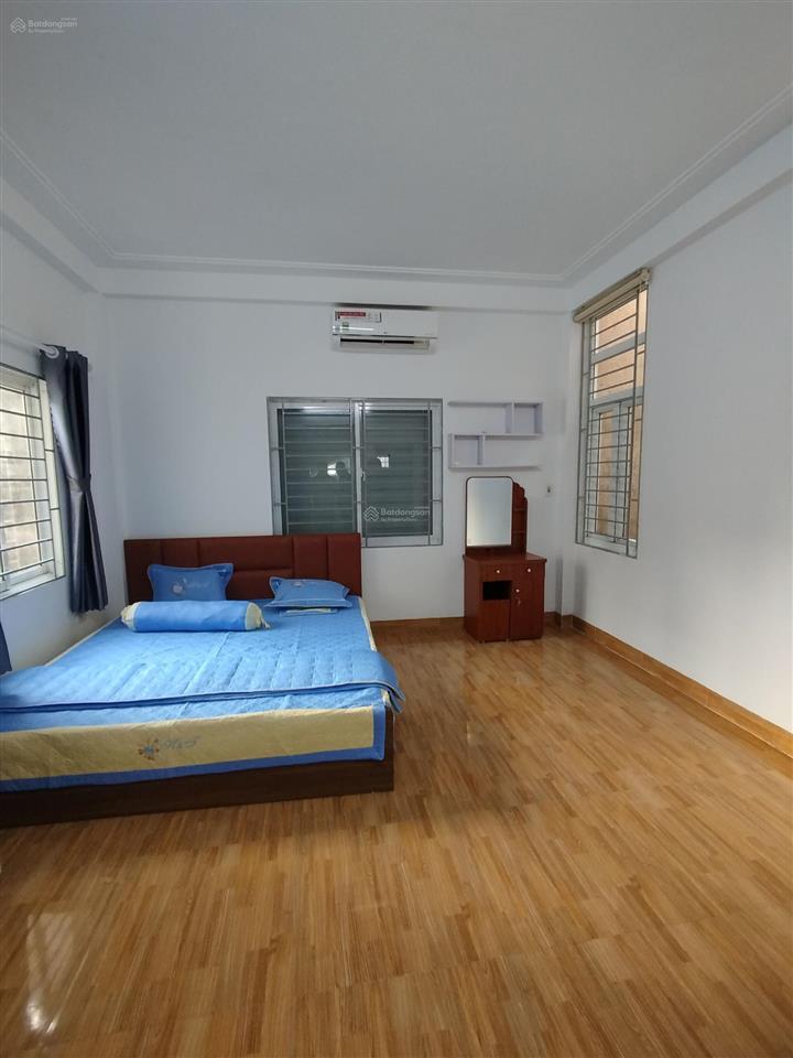 B.á.n gấp nhà 5 tầng yên phúc hà đông,ô tô đỗ gần, nhà xây chắc chắn, full nội thất ở ngay