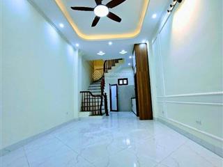 3tỷ  nhà 4 tầng  bình minh (cao viên )  ô tô đỗ cổng