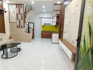 Bán gấp 2,9 tỷ nhà 4 tầng ô tô đỗ cổng giá rẻ nhất khu bình minh