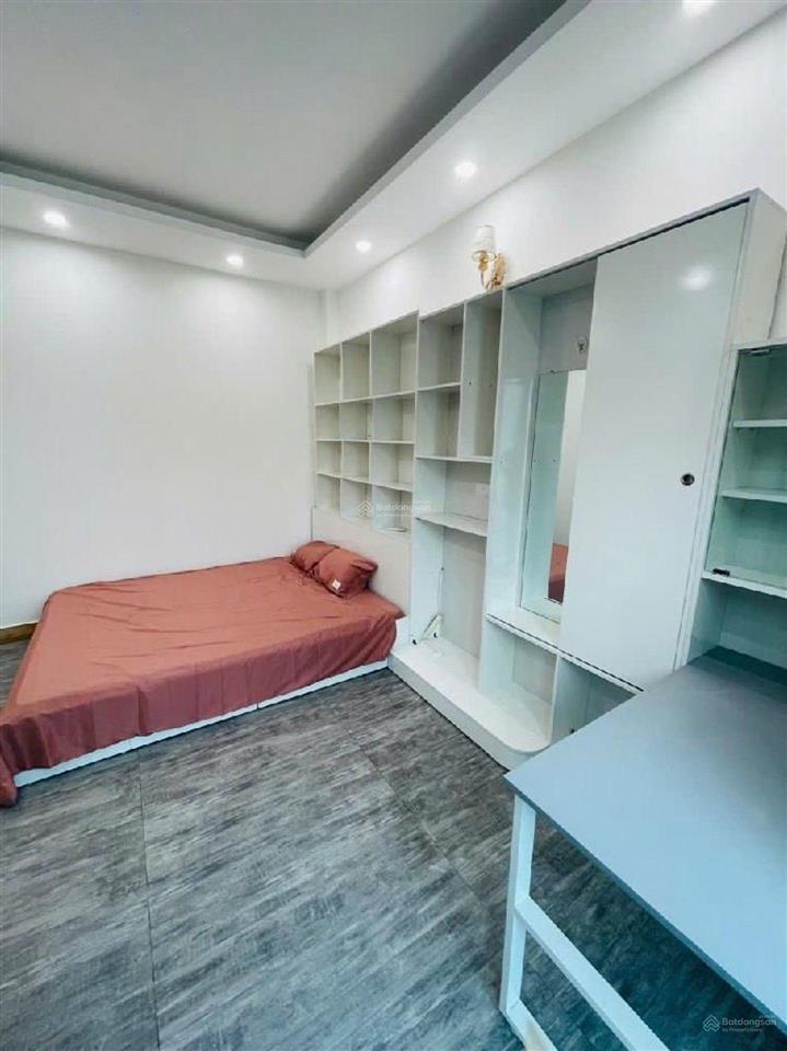 G.ấ.p yên nghĩa  38m2  5 tầng  lô góc  ô tô  chỉ 6 tỷ.