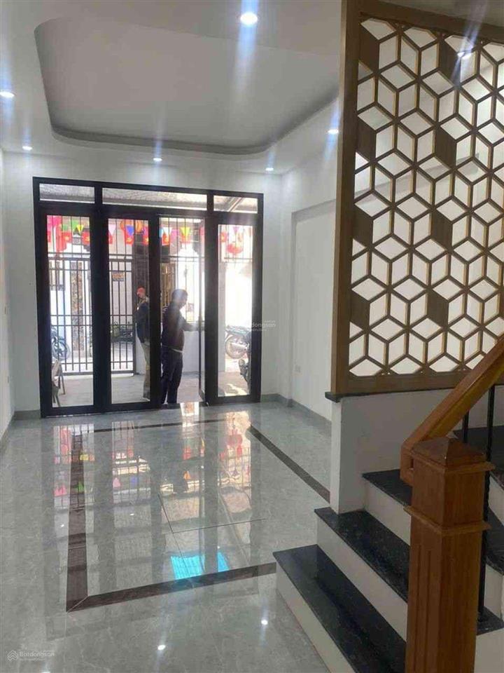 Nhà 3 tầng biên giang hà đông, 49,5m2 ô tô ngủ trong sân