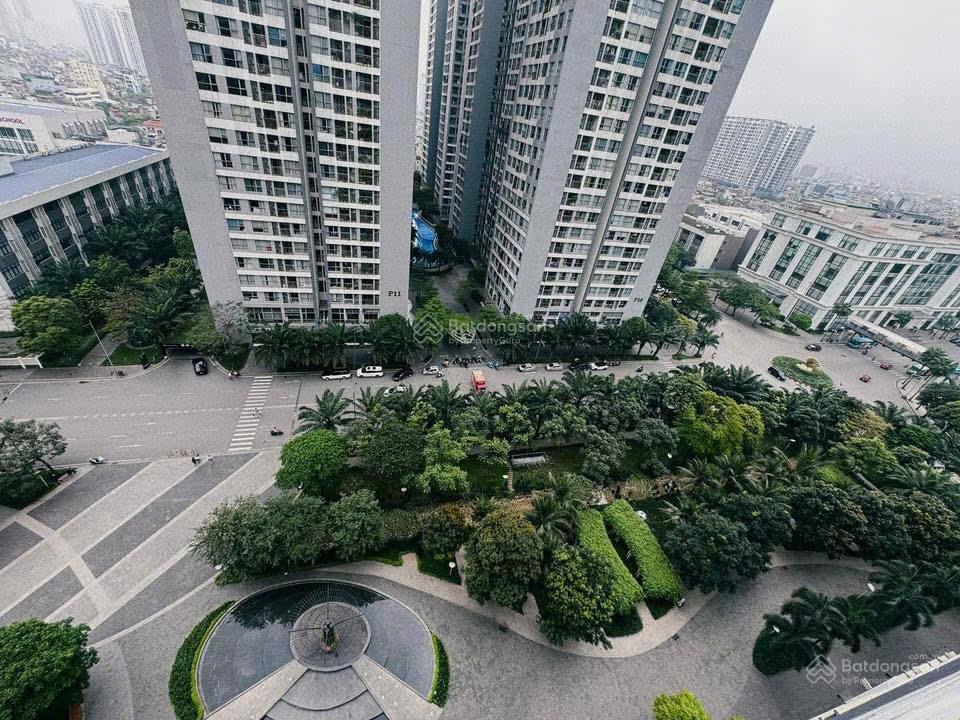 Hàng hiếm 143m2 park 8 vinhomes times city 4 phòng ngủ rộng view quảng trường đẹp