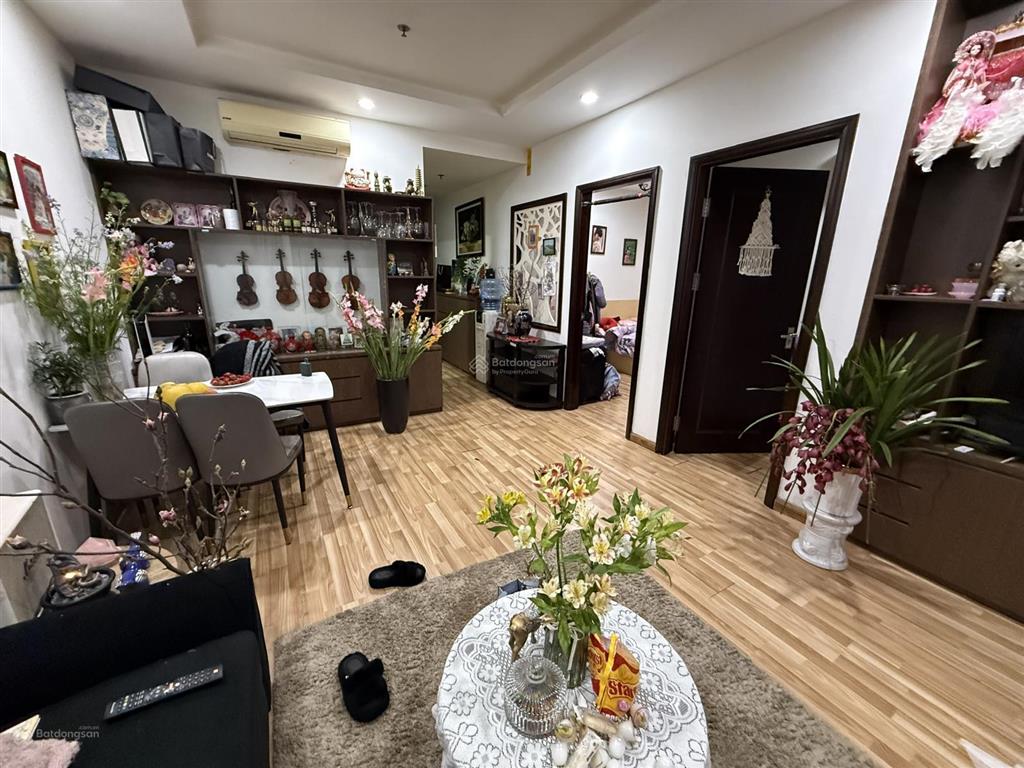 Chính chủ bán nhanh 76m tầng trung có slot xe  toà t05,6,7 giá 9,5 tỷ tv    0838 026 ***