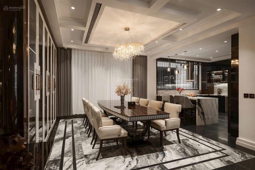 Bán cặp đập thông 2 slot xe siêu hiếm gần 200m tầng trung, view chất tại times city