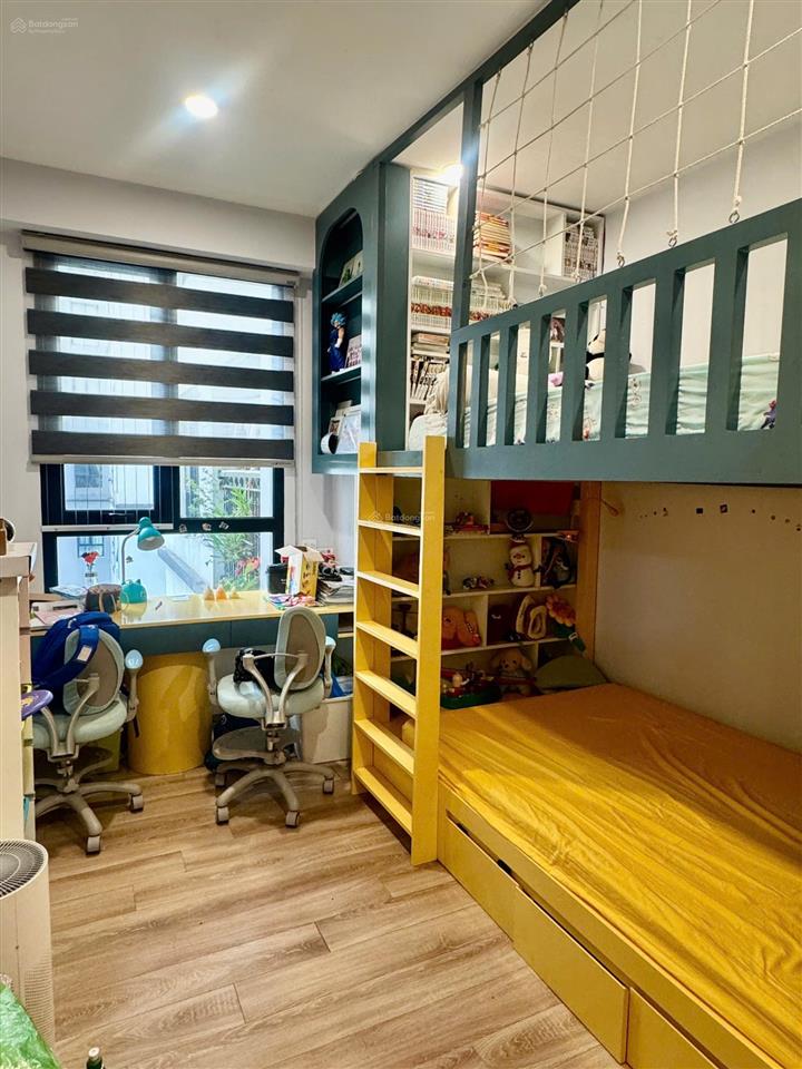 Bán 3pn  toà t18  khu park hill tầng trung view bể bơi  0838 026 ***