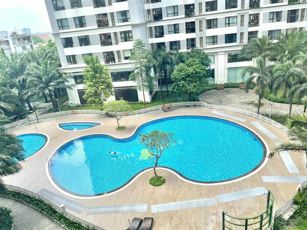 Bán 3pn  toà t18  khu park hill tầng trung view bể bơi  0838 026 ***