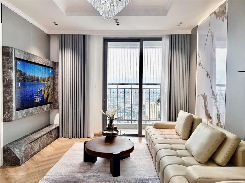 Chính chủ gửi bán 81.3m2 toà p06  ban công đông nam tầng đẹp view thoáng hiếm nhà bán