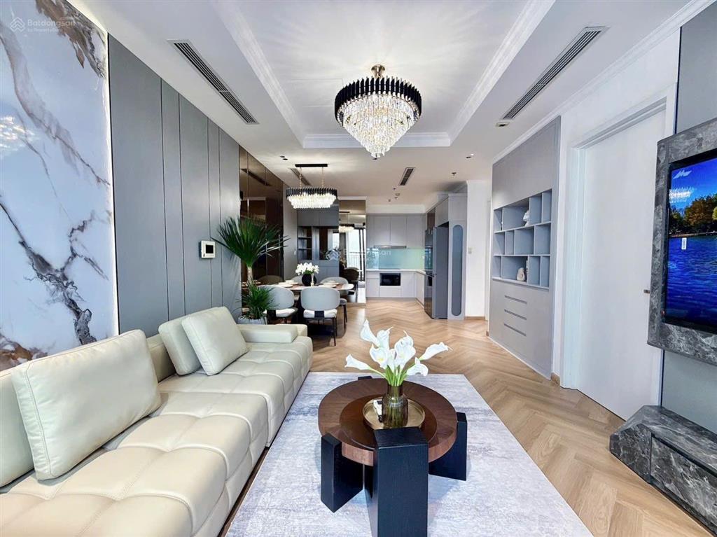 Chính chủ gửi bán 81.3m2 toà p06  ban công đông nam tầng đẹp view thoáng hiếm nhà bán