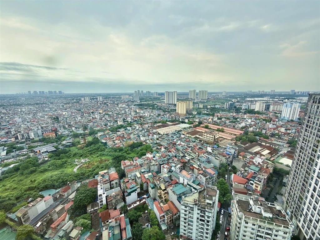Chính chủ gửi bán 81.3m2 toà p06  ban công đông nam tầng đẹp view thoáng hiếm nhà bán