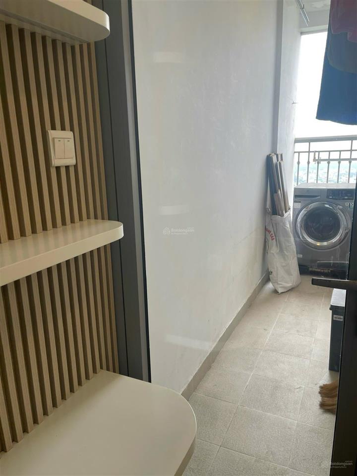 Chính chủ cần bán căn góc 3pn sáng đông nam toà p05 tầng trung view không bị chắn toà 0838 026 ***