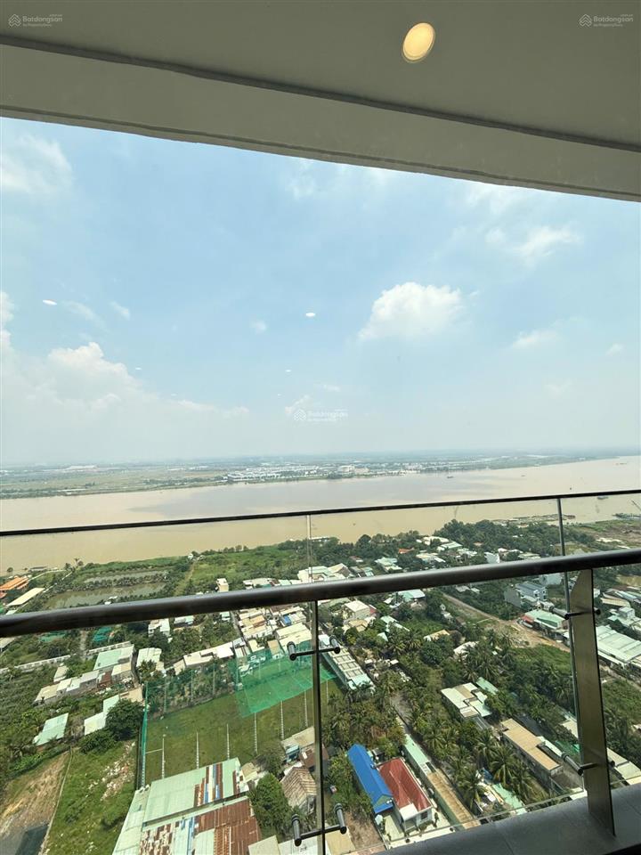 Chính chủ bán gấp căn hộ 3pn+ vinhomes grand park, q9  0938 361 ***