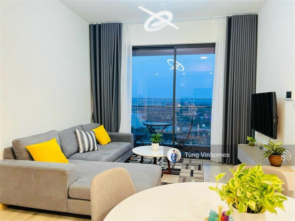 Chính chủ cho thuê căn hộ 3pn + 9 tr/th, nội thất đẹp tại vinhomes q9