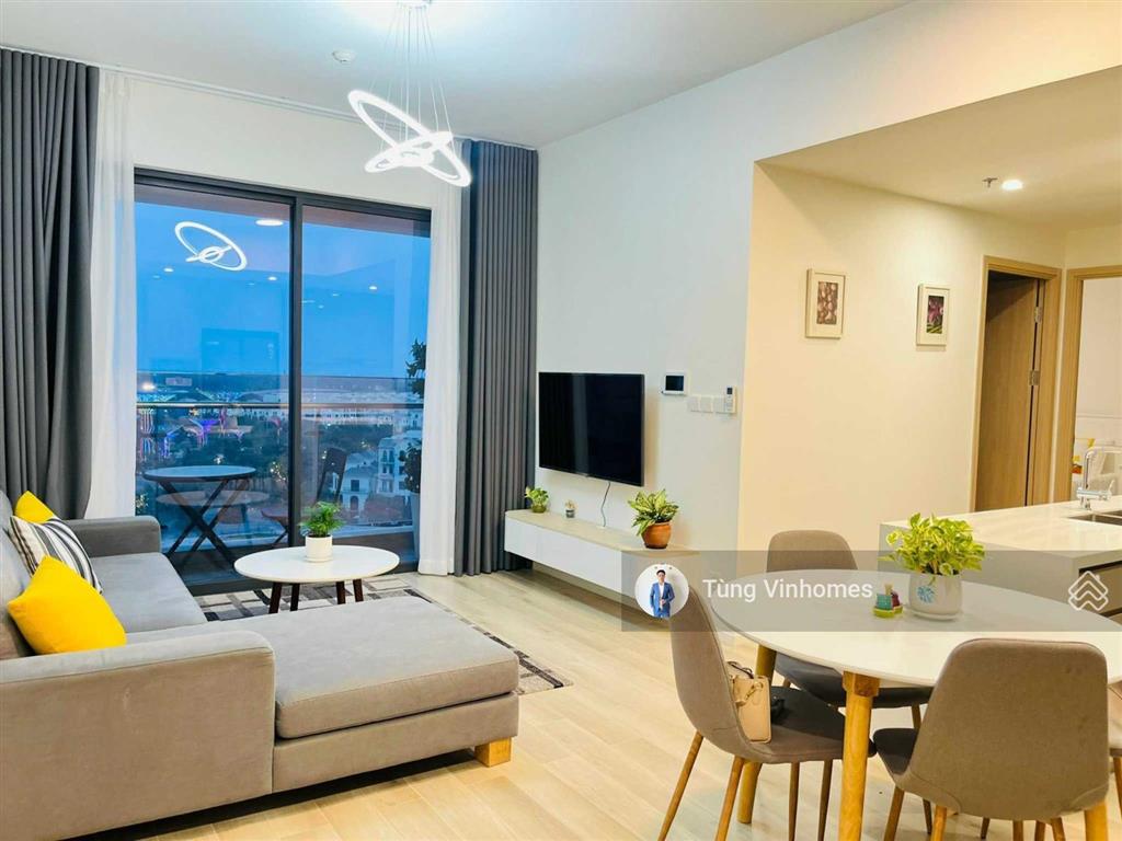 Chính chủ cho thuê căn hộ 3pn + 9 tr/th, nội thất đẹp tại vinhomes q9