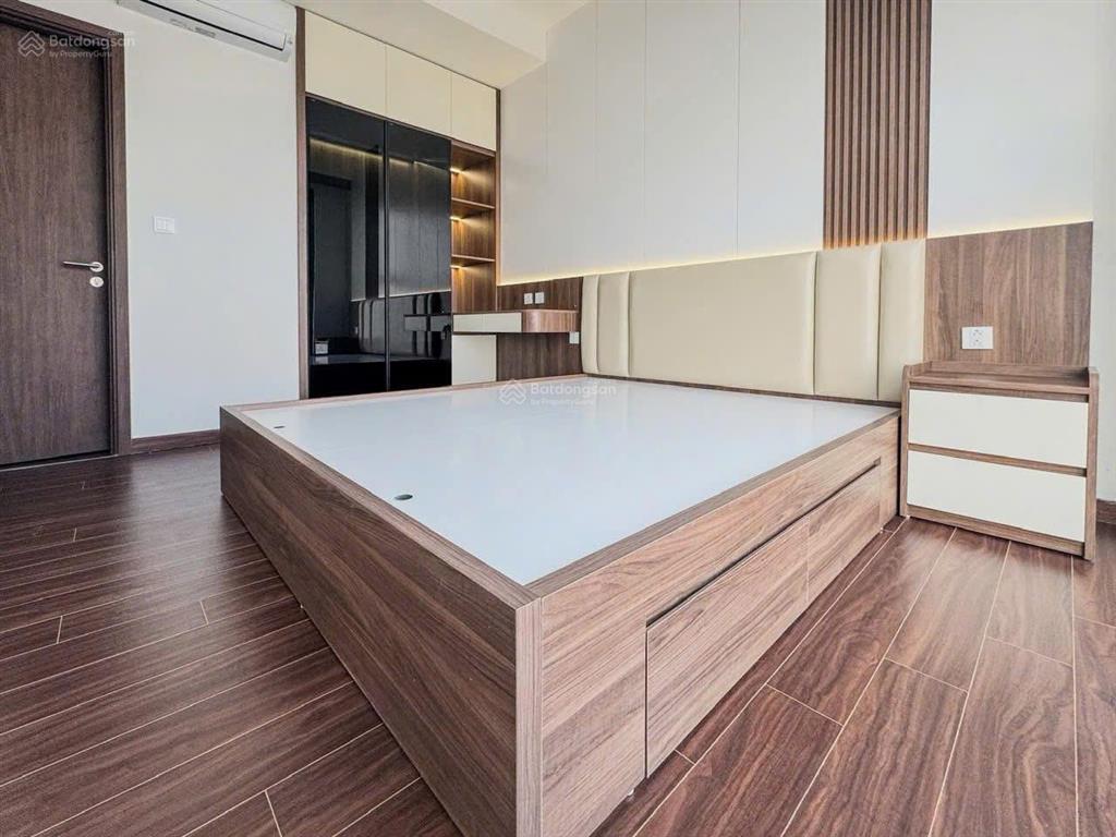 Căn góc 2pn diện tích 72,8m2 tầng trung view thoáng ck11%/htls 36th/free 3 năm phí qlvh