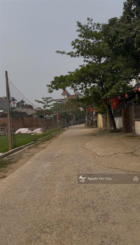 Chỉ 3tỷ 150m2 full thổ cư trục chính liên xã tại xã xuân mai thành phố hà nội