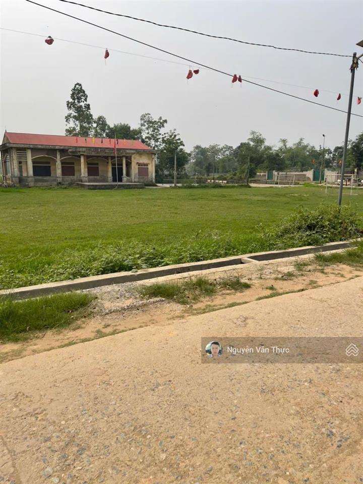 Chỉ 3tỷ 150m2 full thổ cư trục chính liên xã tại xã xuân mai thành phố hà nội