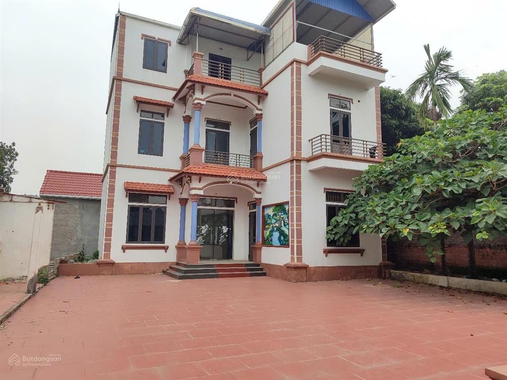 Bán lô đất 587m2/200m2 thổ cư có nhà 3 tầng khang trang tại tân tiến, hà nội