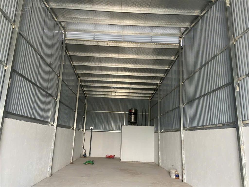 Cho thuê kho 120m2, nguyên khê (gần trường cđ kỹ thuật công nghiệp), đông anh, hà nội