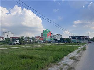 Đất đấu giá x5 thôn bắc  mặt đường làn 1  giá bằng nửa năm ngoái