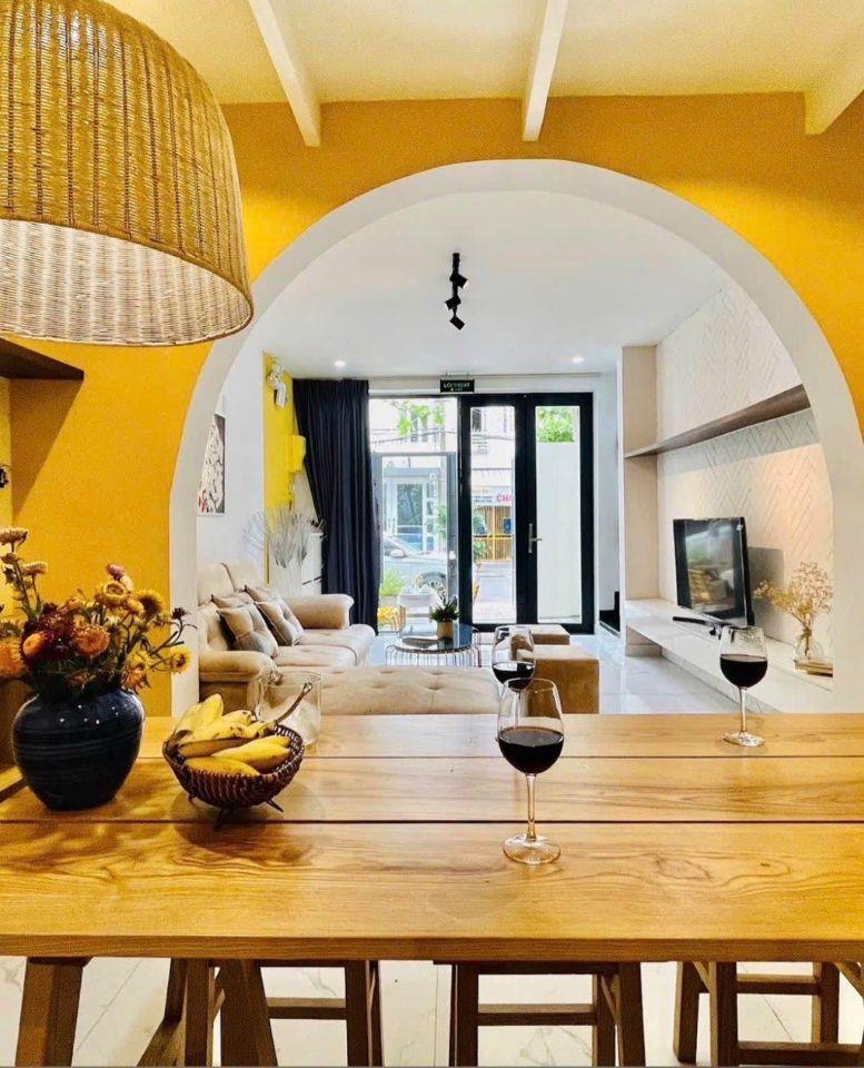 🔥 NHÀ MẶT TIỀN HOÀI THANH – 80M² – 3 TẦNG – CHỈ 13,X TỶ | VEN BIỂN MỸ KHÊ ✨ 