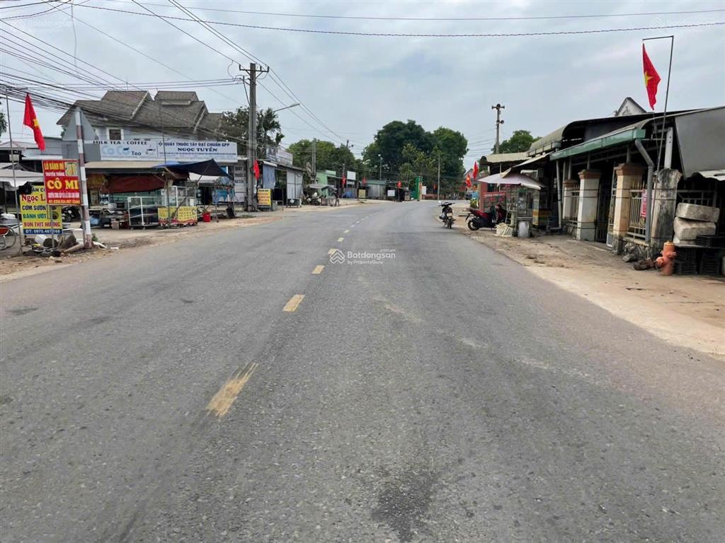 Cần tiền bán nhanh lô đất ngay cổng kcn an linh 1000hec, 250m2 giá 550tr shr