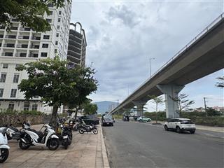 Đất vàng kinh doanh khách sạn cao tầng khu vực gần biển, bán đảo sơn trà, trung tâm du lịch đà nẵng