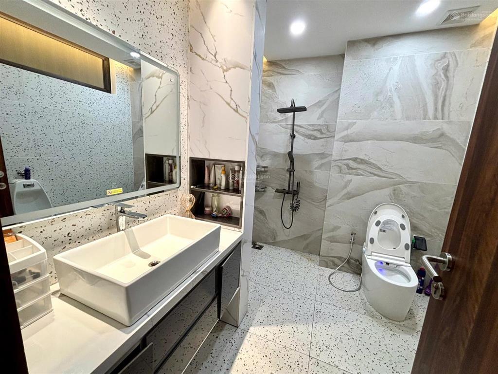 Bán nhà đẹp, giá tốt, nhà 3 tầng tại đường lê đình dương, hải châu, đà nẵng