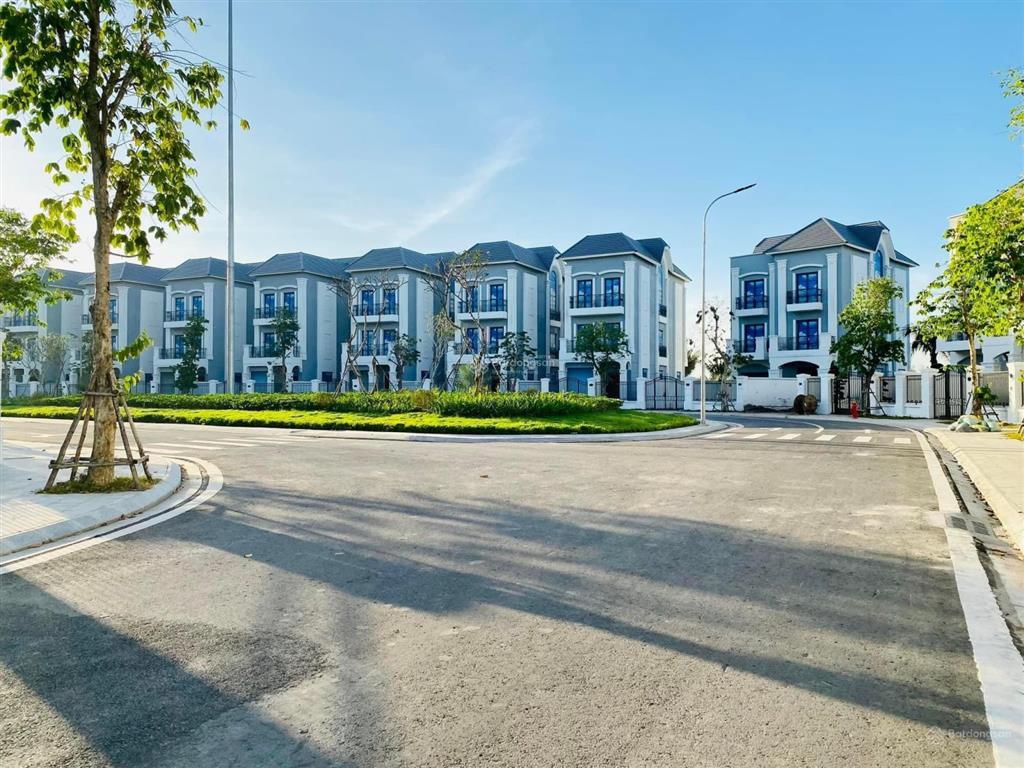 Biệt thự đơn lập view sông tắc, nở hậu lớn, đơn giá chỉ 120tr/m2