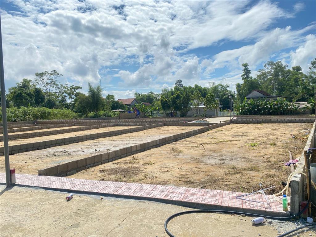 Đất vị trí đẹp hương trà sát kcn, gần siêu thị go!, giá 550 triệu sát mặt tiền trần bạch đằng