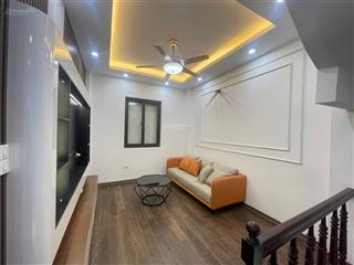 Bán nhà riêng 4pn, 2wc, 31m2 tại nguyễn khuyến, hà đông, 6,4 tỷ