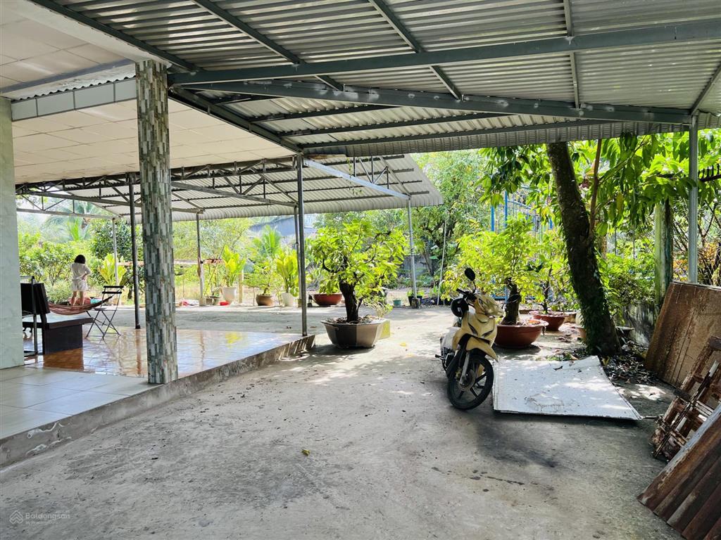 Siêu phẩm nhà vườn long an 3000m2 ngang 35x100m chỉ 6,7 tỷ cách quận 1 chỉ 50km, đường rộng 15m