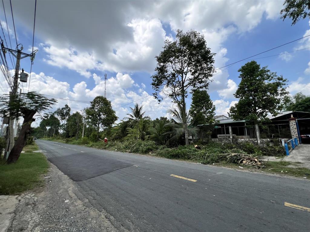 Siêu phẩm nhà vườn long an 3000m2 ngang 35x100m chỉ 6,7 tỷ cách quận 1 chỉ 50km, đường rộng 15m
