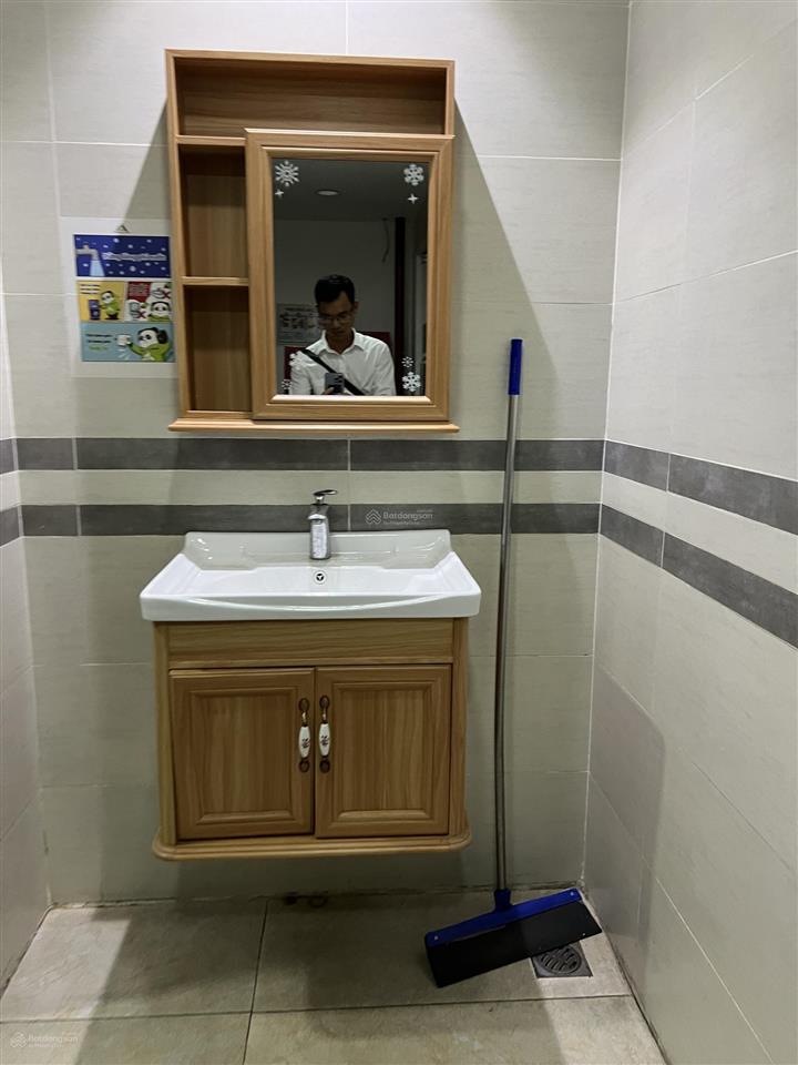 Cho thuê nhà 1 hầm 7 tầng diện tích sàn 520m2 ngay nhà thi đấu phú thọ  lý thường kiệt giá 110tr