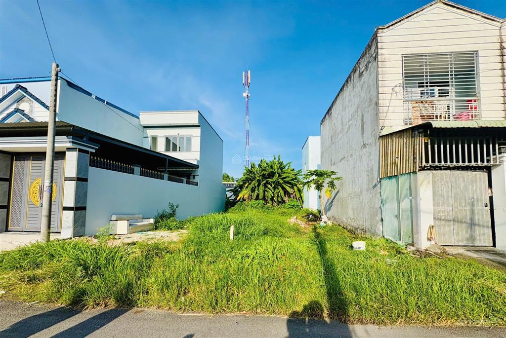 Siêu phẩm đất ngộp hơn 200m² ở tân thông hội giá siêu tốt