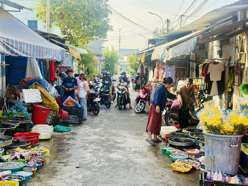 Siêu phẩm đất ngộp hơn 200m² ở tân thông hội giá siêu tốt
